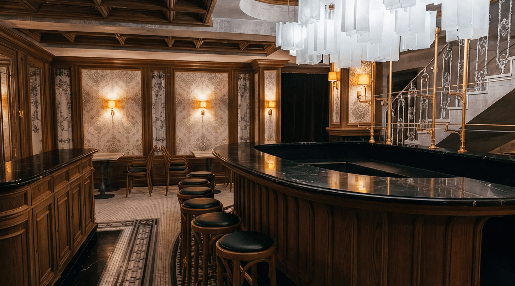 Eler photorealistic render of the same bar interior